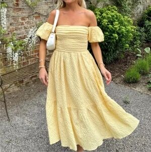 Abercrombie & Fitch Emerson Seersucker Poplin Midi Dress Butter Yellow Size L